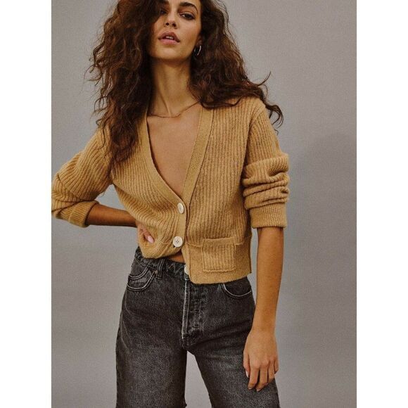 NEW FREE PEOPLE MIMOSA RIBBED CROPPED CARDIGAN SWEATER OATMEAL - Picture 1 of 4